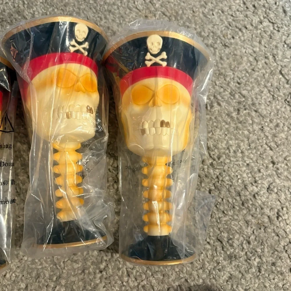 Pirate Skull Goblet Set Of 4 Cups NEW Cruise Pirate Night